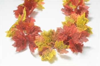 Лиана с осенними листьями Л03